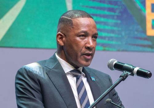 <p>244. The bully gets a fitting reply</p>