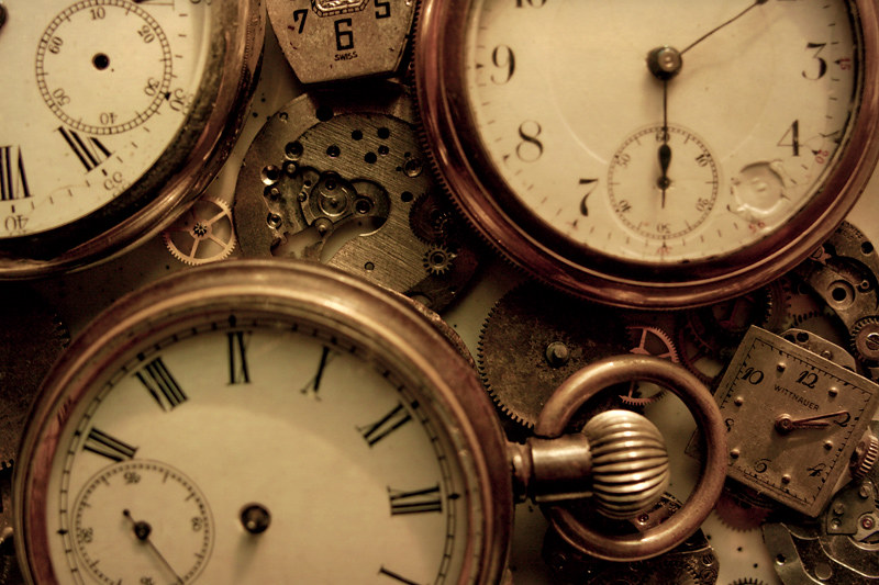 <p>253.<em> </em>Stop all the clocks</p>